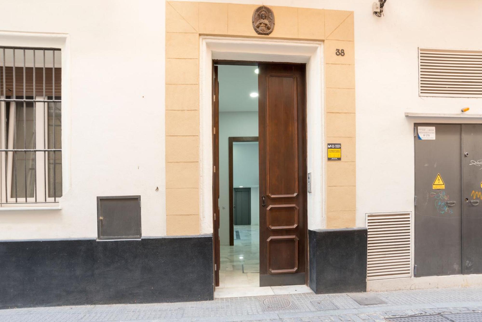Apartamento Centro Deluxe Cádiz Exterior photo
